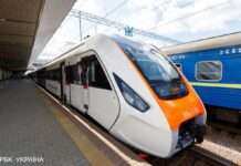 Укрзалізниця призначила на 14 квітня додатковий рейс з Харкова