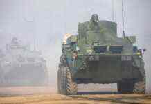 Росія перекидає додаткові війська в Донецьку і Луганські області, – Генштаб