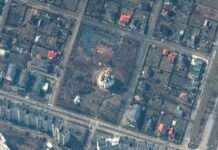 Супутникові знімки показали появу братської могили в Бучі 10 березня