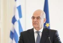Глава МЗС Греції очолить місію гуманітарної допомоги в Одесі