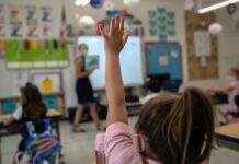 Стало відомо, коли школи в Києві почнуть прийом документів до 1-х класів