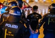 У Німеччині поліція порушила кримінальну справу за символ Z на автомобілі