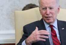 Байден представить проект, який дозволить передати Україні активи російських олігархів