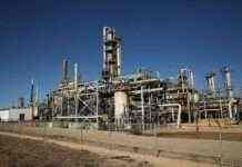 Найбільша нафтогазова копання Японії відмовилася купувати нафту в Росії