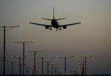 Росія продовжила заборону на польоти в центральній частині і на півдні до 13 квітня