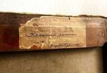 Окупанти викрали та вивезли в Донецьк експонати з музеїв Маріуполя