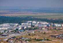 Торгують сосисками із Криму. В Енергодарі вводять російський рубль