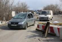 З Маріуполя евакуювали вже понад 100 тисяч людей, – мер