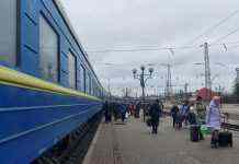 Укрзалізниця опублікувала графік евакуаційних поїздів на 3 квітня