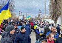 У Каховці окупанти відкрили вогонь, щоб розігнати проукраїнський мітинг