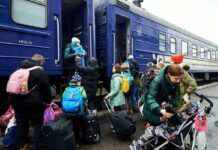 Укрзалізниця призначила на сьогодні додатково 4 евакуаційні рейси