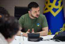 Виглядає божевільно. Росія досі намагається показати хоч якусь “перемогу”, – Зеленський