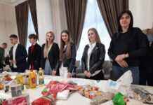 Кам’янське управління молоді і спорту допомагає військовим та переселенцям