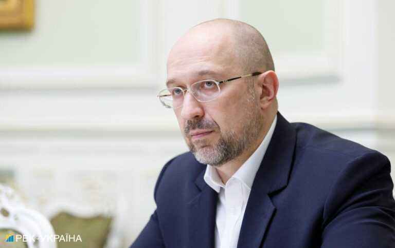 Кількість жертв серед цивільних в десятки разів перевищує військові втрати, – Шмигаль