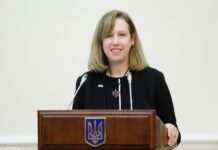 Квін про повернення дипломатів США в Київ: Поки не на постійній основі