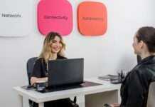 У Варшаві розпочав роботу консультаційний центр для українців “Дія.Бізнес”