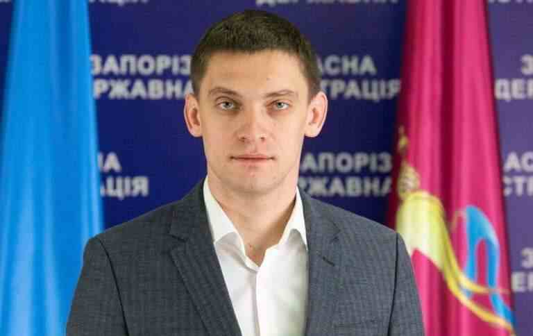 Готують “референдум”. У Мелітополі РФ збирає списки місцевих жителів