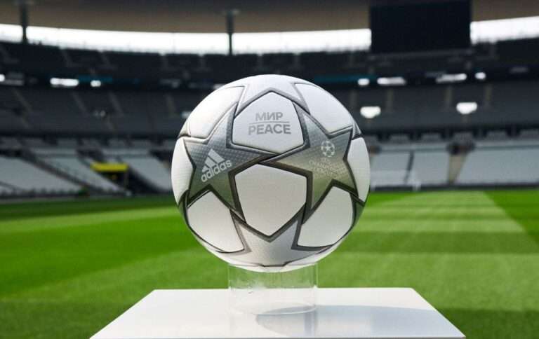 Із закликом до миру. УЄФА представив м’яч фіналу Ліги чемпіонів