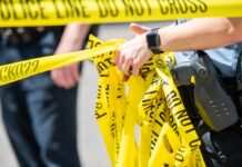 У США чоловік відкрив стрілянину в супермаркеті, 10 людей загинули і 3 поранені