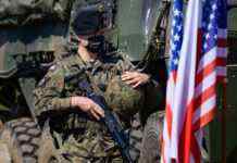 США можуть направити в Україну спецназ. Для охорони свого посольства, – WSJ