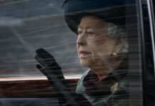 Королева Великобританії вперше за 59 років пропустила відкриття засідання парламенту