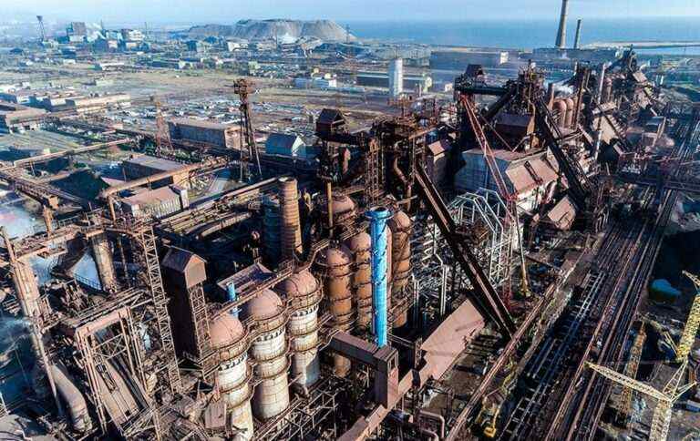 Ризикують всім. Захисники Маріуполя намагаються атакувати окупантів