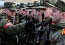 Вакансії для контрактників, реклама і “військовий облік”: як РФ проводить приховану мобілізацію