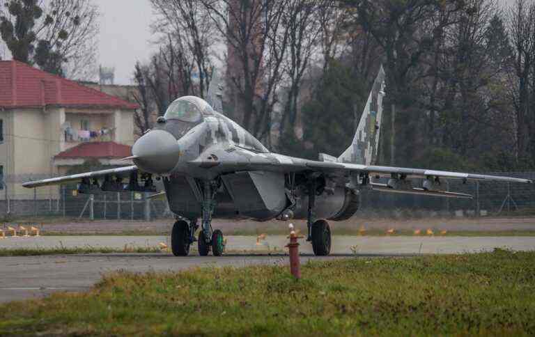 Над Чернівецькою областю винищувач ЗСУ збив ворожу ціль