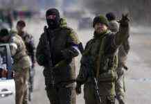 Росія має намір використати кримських випускників як “гарматне м’ясо” у війні з Україною