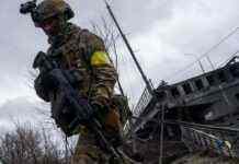 Відбили 11 атак, збили літак і знищили багато техніки: як минула доба на Донбасі