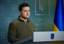 Українські військові роблять все, щоб зупинити наступ окупантів, – Зеленський