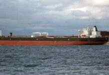 США затримали нафтовий танкер, який прямував з Росії, – WSJ