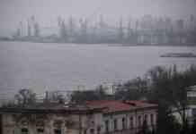 До порту Маріуполя зайшло нове вантажне судно РФ: названо причину