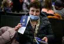 Прага закриває центр прийому біженців: де прийматимуть українців у Чехії