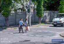 В Кам’янському запрацював новий світлофор