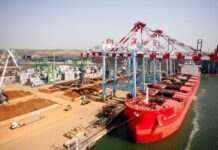 У Польщі мають намір допомогти Україні у відновленні торгового флоту