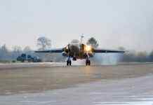 Ударна авіація ЗСУ знищила два склади з боєприпасами і спостережний пункт ворога