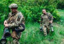 На Донбасі українські військові відбили 10 атак ворога та знищили два склади з боєприпасами