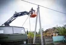 Енергетики цілодобово працюють над відновленням електропостачання у Донецькій області, – ДТЕК