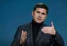 Табірна пропаганда Росії: Подоляк про організацію псевдореферендумів