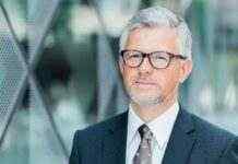 Посол Мельник виправдався за образу на адресу Шольця, згадавши Зеленського