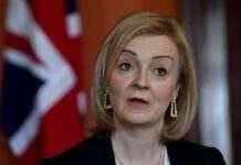 Путін намагається тримати весь світ у заручниках, підвищуючи ціну на газ, – Трасс