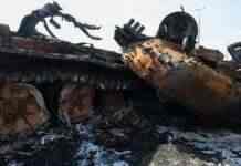 В СБУ показали знищення з дронів трьох танків росіян (відео)