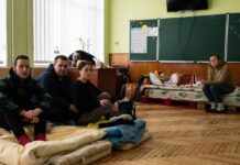 Переселенців в Україні хочуть звільнити від оплати комуналки та житла: про що йдеться