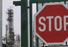 Росія винайшла новий спосіб обходу нафтових санкцій, – Bloomberg