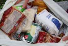 Продуктові набори гуманітарної допомоги тепер можна отримати в будь-якому районі Камʼянського