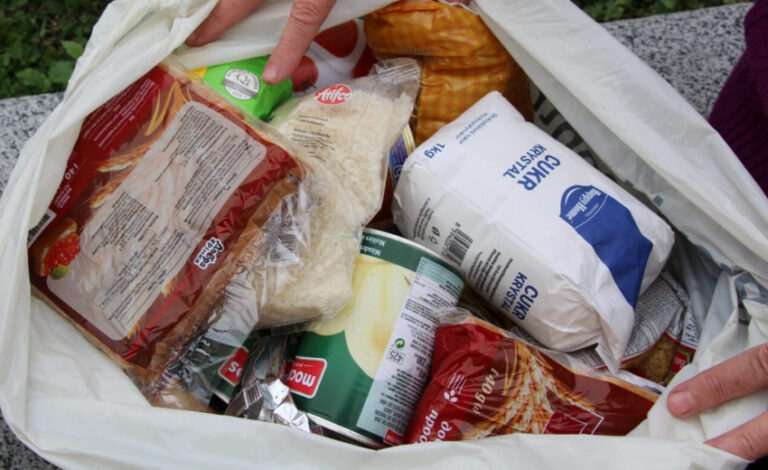 До уваги містян: інформація щодо видачі продуктових наборів у Кам’янському