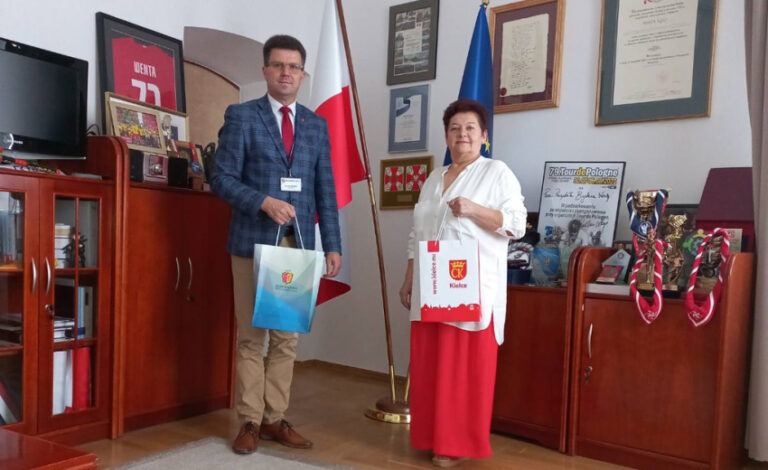 Кам’янське отримало привітання від польського міста-побратима Кельце до Дня міста