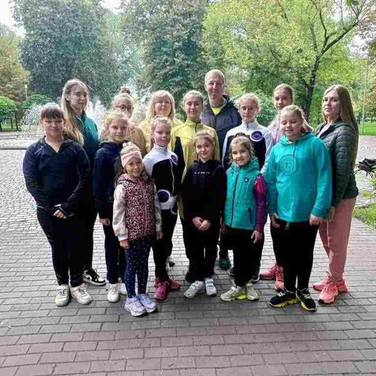 До Дня фізичної культури у Кам’янському нагородили найкращих юних фігуристок