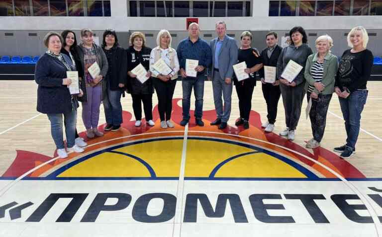 У Камʼянському відбулись урочисті привітання спортивної громади міста